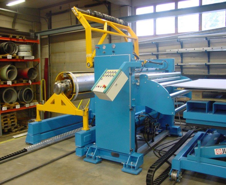 How to Achieve Digital Control of Copper Foil Winding Machines
