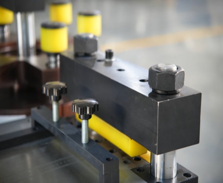 Compare FengHua Busbar Processing Machine Models