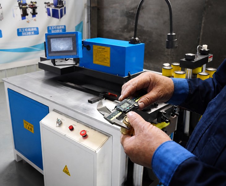 How to Compare China’s Top Copper Busbar Punching Machine Manufacturers